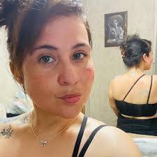 Leann Walter's Instagram, Twitter & Facebook