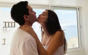 Surpresa angie costa esta gravida pela primeira vez aos 20 anos from www.maria.pt. Angie Costa Revelado Sexo E Nome Do Bebe Da Atriz E De Miguel Coimbra Nova Gente