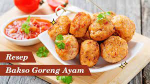 Baso goreng mekar renyah dan antikempes. Resep Bakso Goreng Ayam Ala Julie Taslim Orami