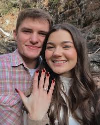 The easiest question I've ever answered! I can't wait to spend forever with  you Thomas Chastain💍🤍