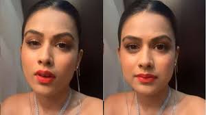 And i would have to be blind to not love ravi. After Viral Bikini Video Nia Sharma Exudes Boss Lady Vibes As She Mouths Rihanna S Famous Dialogue On Staying Confident