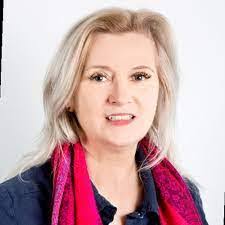 Gilbert Milbourne's Instagram, Twitter & Facebook