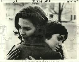 1978 Press Photo Jean Simmons, Kathy Fields in "The Happy Ending"