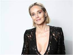 She is the recipient of a primetime emmy award and a golden globe award. Sharon Stone Said Producer Asked Her To Sleep With Costar To Improve Chemistry