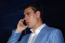 Почему после смерти сестры дмитрий дюжев остался без волос. Yv25jk225qxxam
