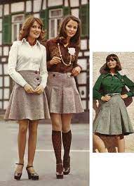 L'abbigliamento e le tendenze della moda anni '70. Moda Anni 70 Moda Anni 70 Gonne A Pieghe Moda Degli Anni 70 Style Vintage Stili