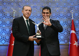 Bugün star tv\'de yayınlanan kubat ile müzik sahnesi programına manga grubunun solisti olarak ismini duyurmuş olan başarılı sanatçı ferman akgül konuk oluyor. T C Cumhurbaskanligi Deas E Karsi Kurulan Koalisyon El Bab Harekatina Hicbir Katki Sunmuyor