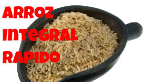 Las proporciones de los nutrientes del arroz integral pueden variar según el tipo y la cantidad del alimento, además de otros factores que. La Mejor Manera De Cocinar Arroz Integral The Frugal Chef Youtube