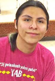 Lisa Bethards's Instagram, Twitter & Facebook