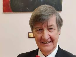 Man, 72, who ate 56 slices of bread a week loses huge 9st after doctor's  warning