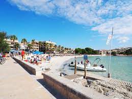 Thanks to the location of the colonia sant jordi, we will make available alternatives, always towards the north. Mallorca 07638 Colonia De Sant Jordi Fincas Apartamentos Vacacionales Casas Vacacionales