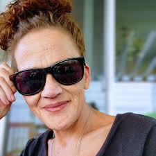 Renee Sinclair Downs (@mrsmixalot) • Threads, Say more