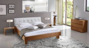 Sie wurden als lager mit balken aus bevor sie ein bett kaufen, legen sie den stellplatz fest. Massivholzbett Aus Eiche Mit Weissem Kopfteil Faro Betten De