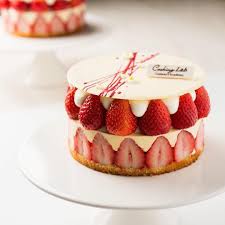 Pastry Elite On Instagram Top Fraisier Sohyang Park Heejae Jade 87 Pastry Pastry Desserts Food