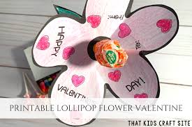 Hearts, flowers, cute critters, fancy fonts, and photos carrying messages of love and friendship will definitely be hanging out on mantels, desks, and refrigerators way past the shelf life of a cupcake. Lollipop Flower Valentines With Free Printable That Kids Craft Site