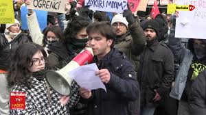 Selçuk Üniversitesi'nde İmamoğlu için protesto eylemi