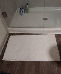 17 X 24 Amazonbasics Bath Rug 7 70 Reg 13 99 Mojosavings Com
