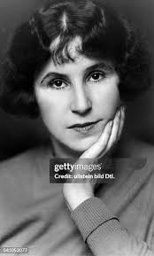 55 fotos e imágenes de alta resolución de Trude Fleischmann