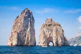 ) is an island located in the tyrrhenian sea off the sorrento peninsula, on the south side of the gulf of naples in the campania region of italy.the main town capri that is located on the island shares the name. Amalfikuste Und Insel Capri Private Bootstour 2021 Positano Tiefpreisgarantie
