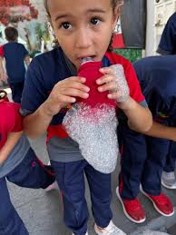 Feria de ciencias. #scinecefair #bka #learningbydoing #leadingbyexample  #HandsOnLearning #outsideofclassroom #chagingrhewaywelearn #caguaspr  #ToTheForeFront #ofeducation