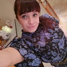 Jessica Dall's Instagram, Twitter & Facebook