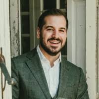 Francis Maus's Instagram, Twitter & Facebook