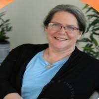 Tamara Weiss's Instagram, Twitter & Facebook