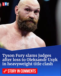 He branded Usyk's win an "early Christmas gift" from the judges