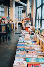 Powerhouse Books In Brooklyn Book Cafe Books Bookstore
