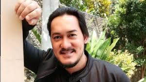 Ghini mahanani kembali lagi gasssss, kali ini ghini mahanani mau cover lagu ambyar, tapi lagu ambyar yang b. Meninggal Dunia Ini Profil Alino Octavian Pemain Sinetron Suara Hati Istri