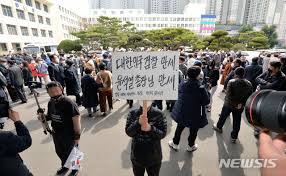 이준석 인터뷰 당대표 되면 윤석열·김종인 함께하겠다. ëŒ€êµ¬ ê°„ ìœ¤ì„ì—´ ê·¹ê³¼ê·¹ ë°˜ì' ì´ìž¥ë§Œì„¸ Vs ë¬¼ëŸ¬ë‚˜ë¼ ê³µê°ì–¸ë¡  ë‰´ì‹œìŠ¤í†µì‹ ì‚¬