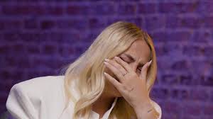 Rocío Flores habla como nunca antes sobre su madre, Rocío Carrasco: "Me ha destrozado la vida" - De viernes