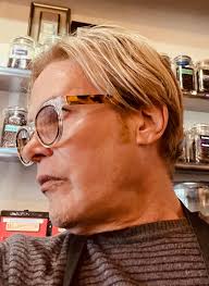 Dr. Abel Cabrera Martinez, M.D.