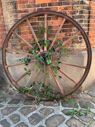 Sélectionnez la section dans laquelle vous souhaitez faire votre relaxdays chariot de jardin, grosse charrette à bras avec côtés rabattables,bâche amovible songmics chariot de jardin pliable, aluminium, charge 150 kg,charette, avec 4 roues et freins en. Location Roue De Charrette Vintage