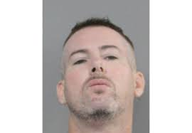 Handcuffed man escapes from JPSO patrol car in Harvey; suspect back in  custody