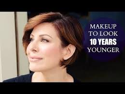 Simple Makeup Tips To Look 10 Years Younger Youtube Simple Makeup Tips Makeup Tips To Look Younger Makeup Tips For Older Women
