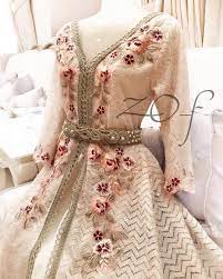 186 likes 8 comments emirati designer zari o folak z o f on instagram sold out sold out s moroccan dress moroccan fashion lace fashion
