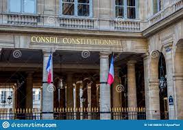 Le conseil constitutionnel est la juridiction collégiale indépendante principalement chargée de veiller au respect de la conformité des lois aux le conseil constitutionnel est également juge électoral. Le Conseil Constitutionnel Francais Paris France Photo Editorial Image Du Palais Nationale 140186626