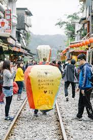 taiwan shifen old street loved and wanderlust old street sky lanterns street