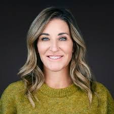 Wendy Hirsch's Instagram, Twitter & Facebook