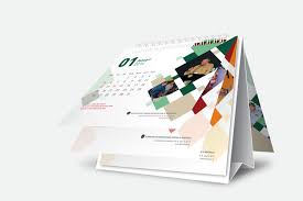 Contoh kalender meja tahun 2020. Desain Kalender Meja Dinding Puskom Perhubungan 2014 The Hummingbird Design