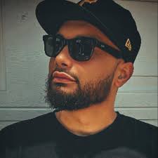 Dillon Gabriel above Shedeur Sanders makes NO sense! 🤯🤬