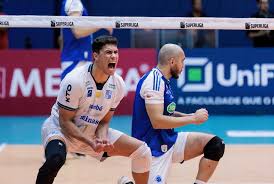 Sada Cruzeiro encara Minas fora de casa por vaga na final da Superliga