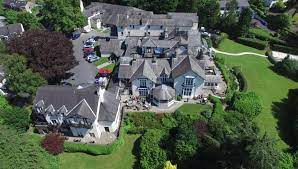 The burnside hotel and spa, one of the finest four star lake district hotels, located in the best place to discover the beautiful lake district, set in mature gardens with views overlooking lake windermere and the surrounding lakeland fells. Lakes Hotel Spa Bowness On Windermere Updated 2021 Prices