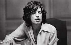 They said they considered naming the animal after angelina jolie and her famous lips, but as both are mick fans, they opted for the jagger connection. Poster The Rolling Stones Lips Mick Jagger Vintage Nautical Home Decor Posters Prints Hospitalitybiocleaners Home Garden