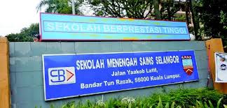 Sekolah berasrama penuh (kementerian pelajaran) sekolah tuanku abdul rahman, perak sekolah berasrama penuh integrasi gombak. Meeting Again After 30 Years