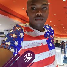 after kuona hizi video wanawake tujiheshimu Mimi najua mwanamke abaye  ameolewa na anaheshimu ndoa yake na anapenda bwana yake huwezi toka inje ya  ndoa iyo ni aibu sana