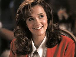 Ist sie nicht wunderbar? [Blu-ray]: Amazon.de: Thompson, Lea, Ashton, John,  Stoltz, Eric, Stuart Masterson, Mary, Sheffer, Craig, Masterson, Mary  Stuart, Corman, Maddie, Deutch, Howard, Thompson, Lea, Ashton, John: DVD &  Blu-ray