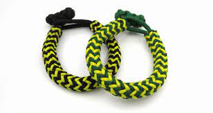 Paracord bracelets are also known as survival bracelets, 550 cord bracelets, or parachute cord bracelets and are considered a survival tool. 74 Diy Paracord Bracelet Tutorials Explore Magazine