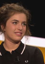 In 2011 maakte ze haar acteerdebuut in de serie de elfenheuvel op ketnet. Olga Leyers Tvmaze